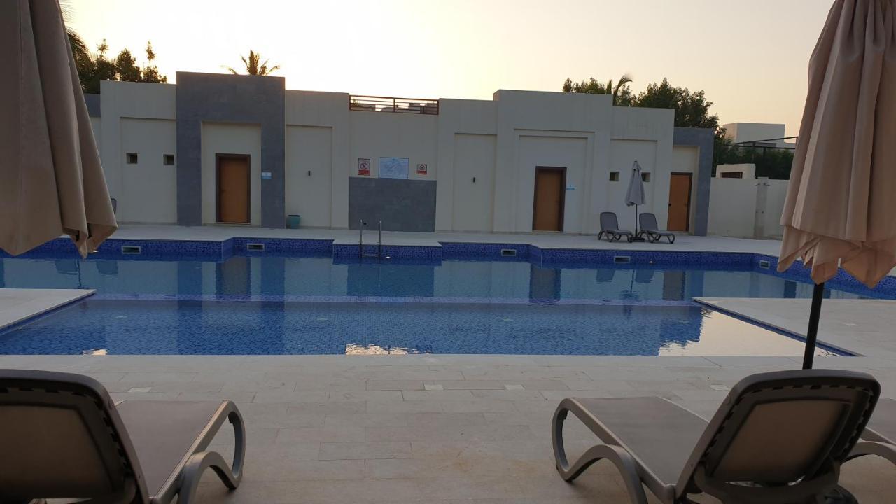 Paradise Hawana Studio Apartment Salalah Luaran gambar